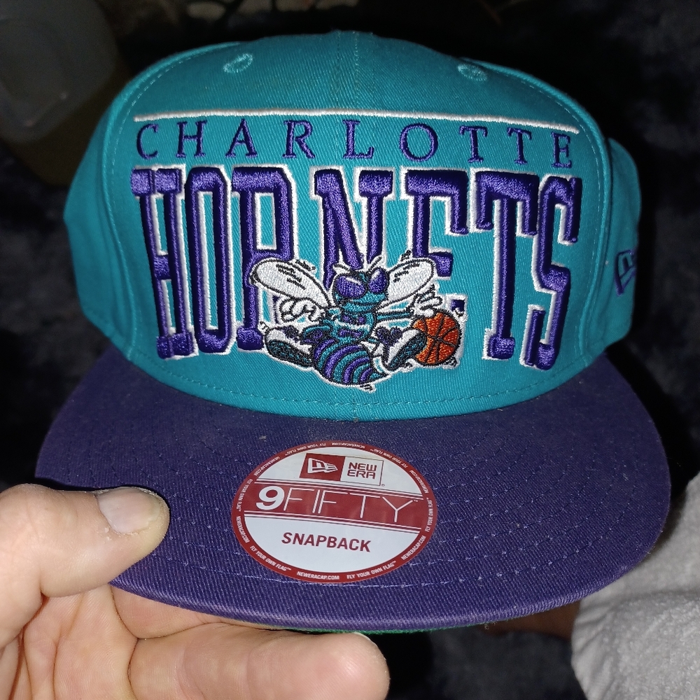New era 59fifty snapback hat charlotte hornets